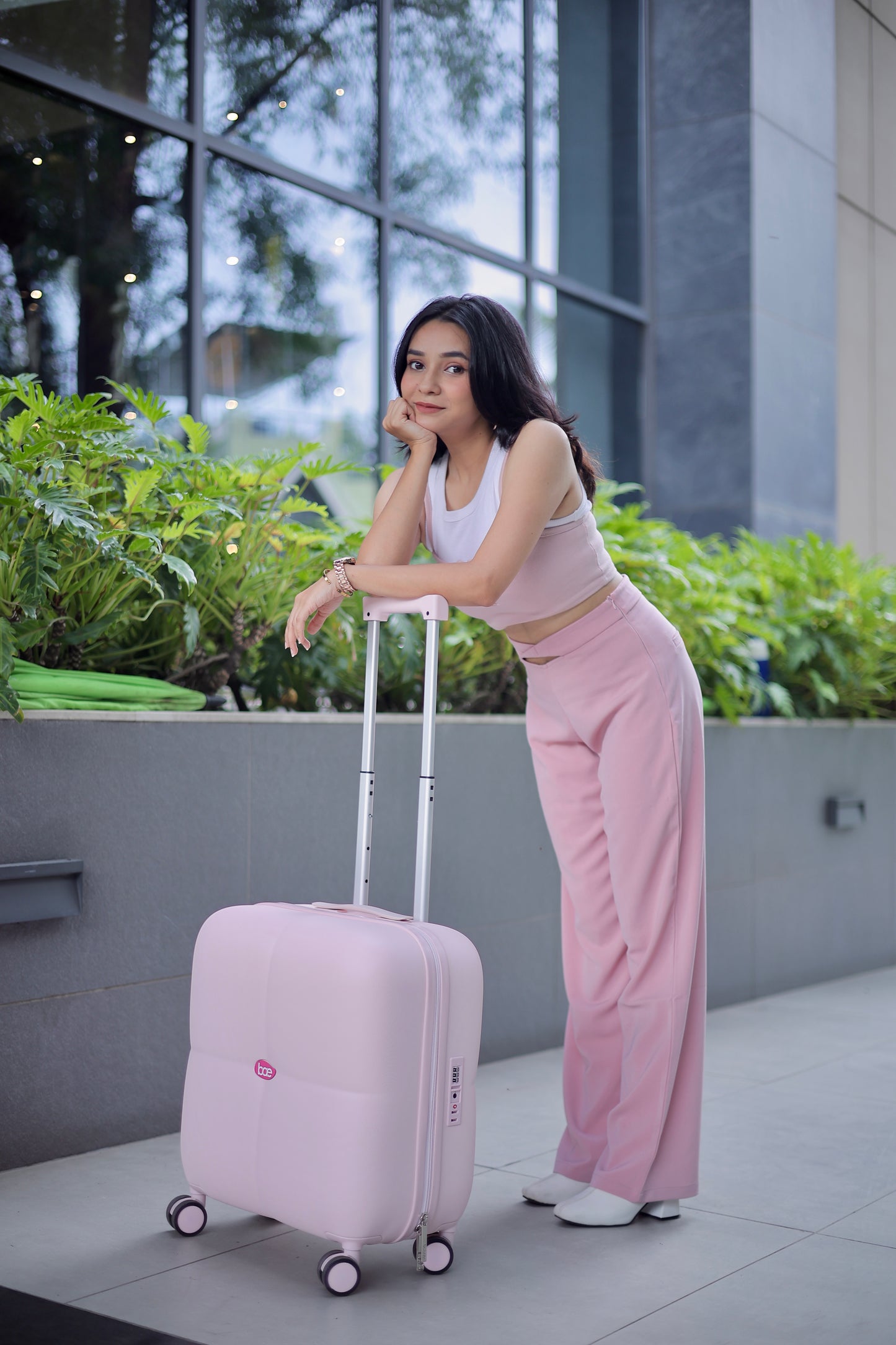 BAE x ARIES Carry-On Cabin Luggage – Pink | Lightweight Hard Shell Trolley Suitcase | 360° Spinner Wheels | TSA Lock | Cabin Size